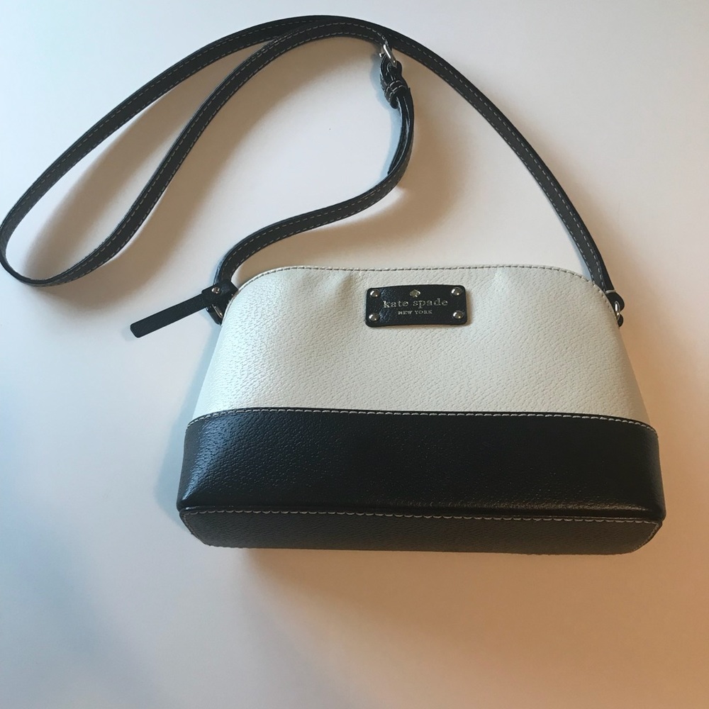 Kate spade crossbody bag